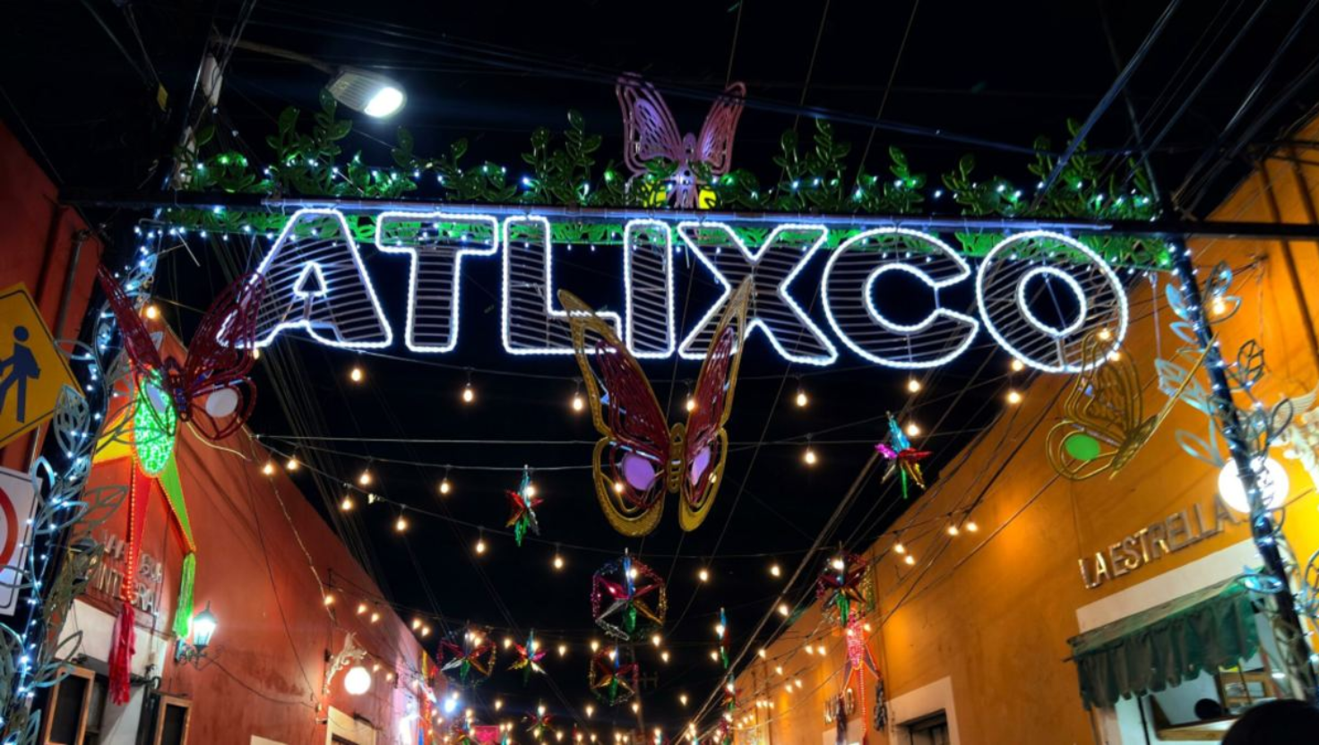 ¿Sin planes? La Villa Iluminada 2025 en Atlixco te espera con miles de luces