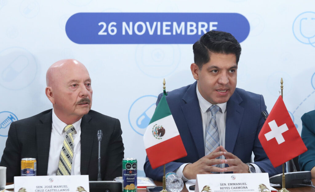 Senado Destaca Alianzas Público-Privadas para Innovar en Salud Mexicana