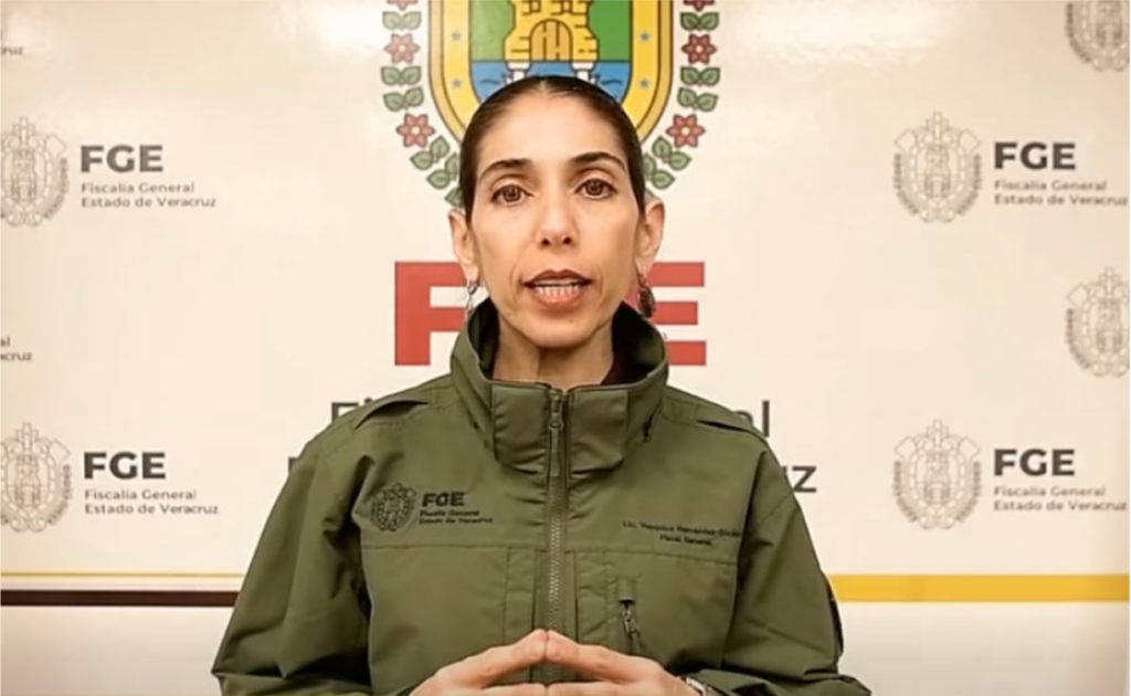Renuncia sorpresiva de Verónica Hernández Giadáns como fiscal de Veracruz