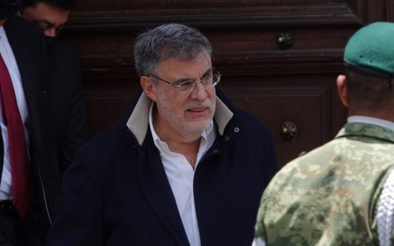 Fe de erratas en el DOF impidió cobros dobles a ex electricistas