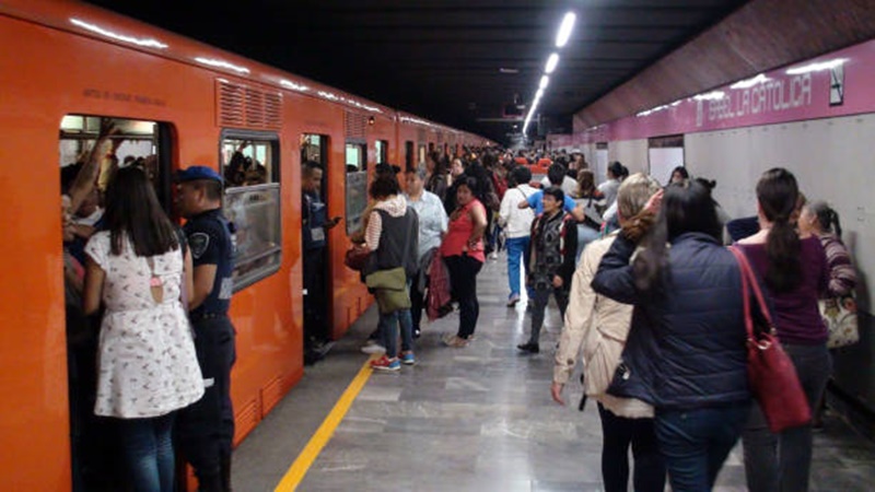 Secretos de la Línea A del Metro: de trasbordo exprés a ruta turística del oriente